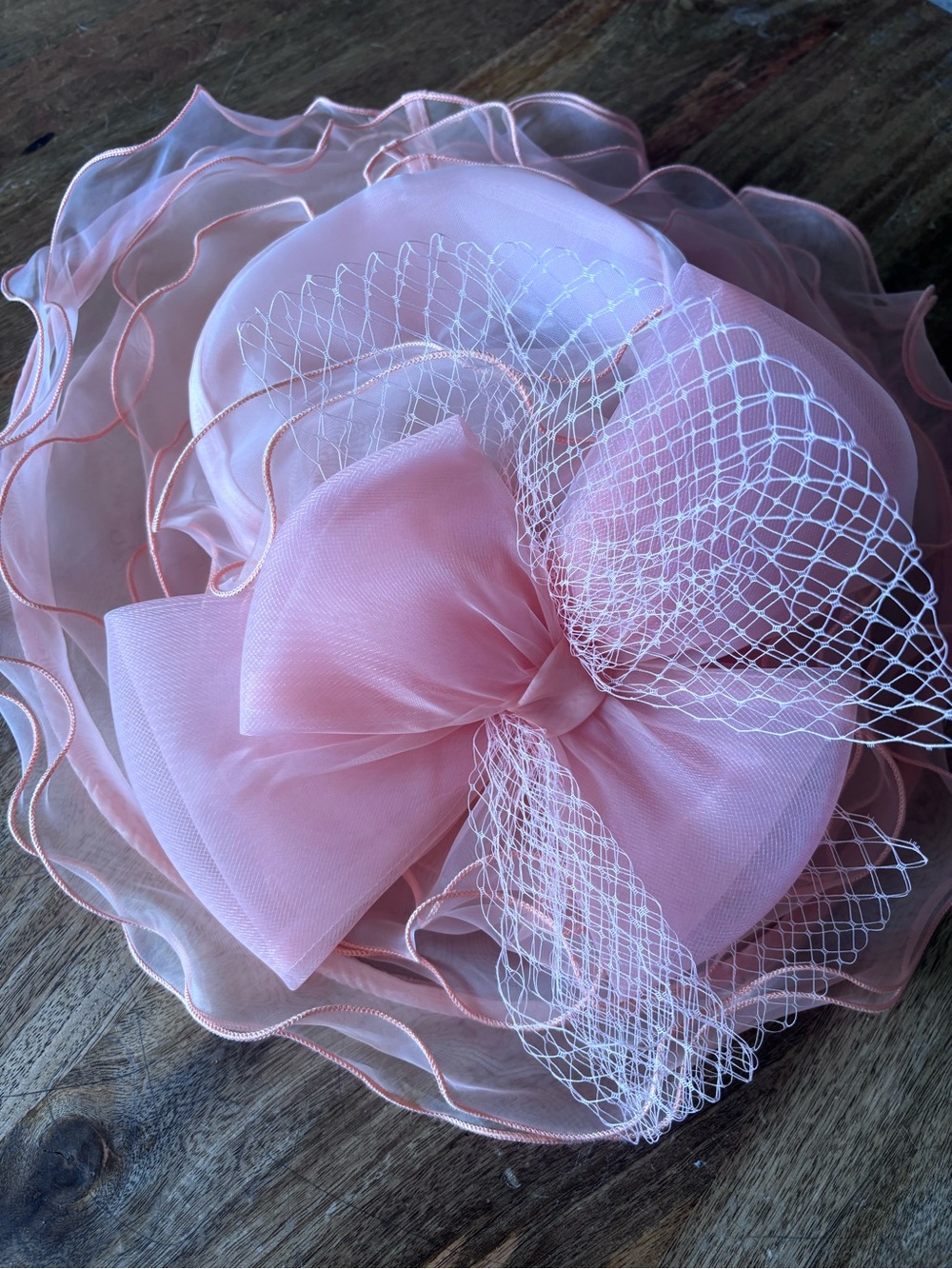 Elegant Pink Organza Flower Fascinator with Bow and Veil